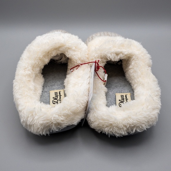 ‼️SOLD‼️ Dearfoam Dluxe Brand New Memory Foam Women’s Slippers - Size M 7/8 - Picture 12 of 14